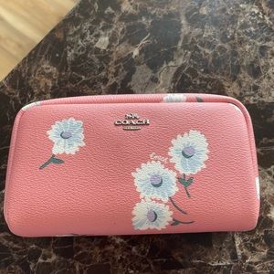 Coach cosmetics case